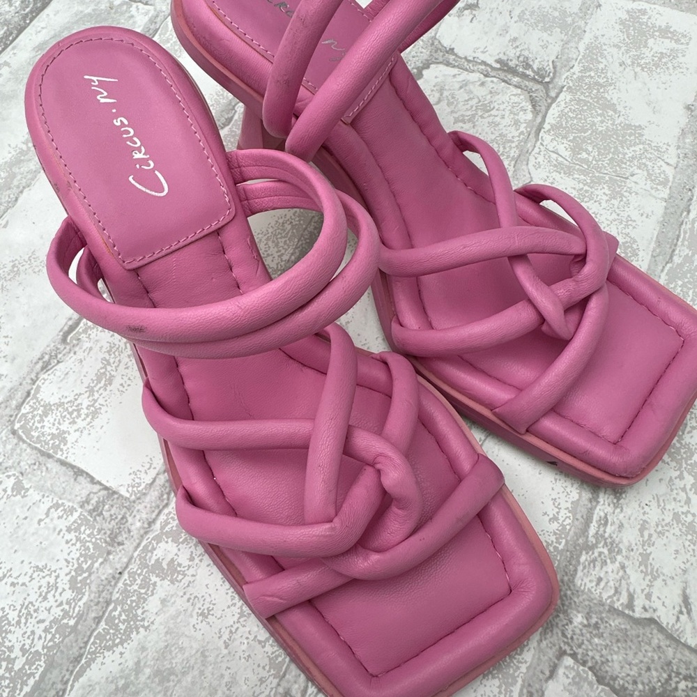 Circus Sam Edelman Pink Strappy Flat Sandals